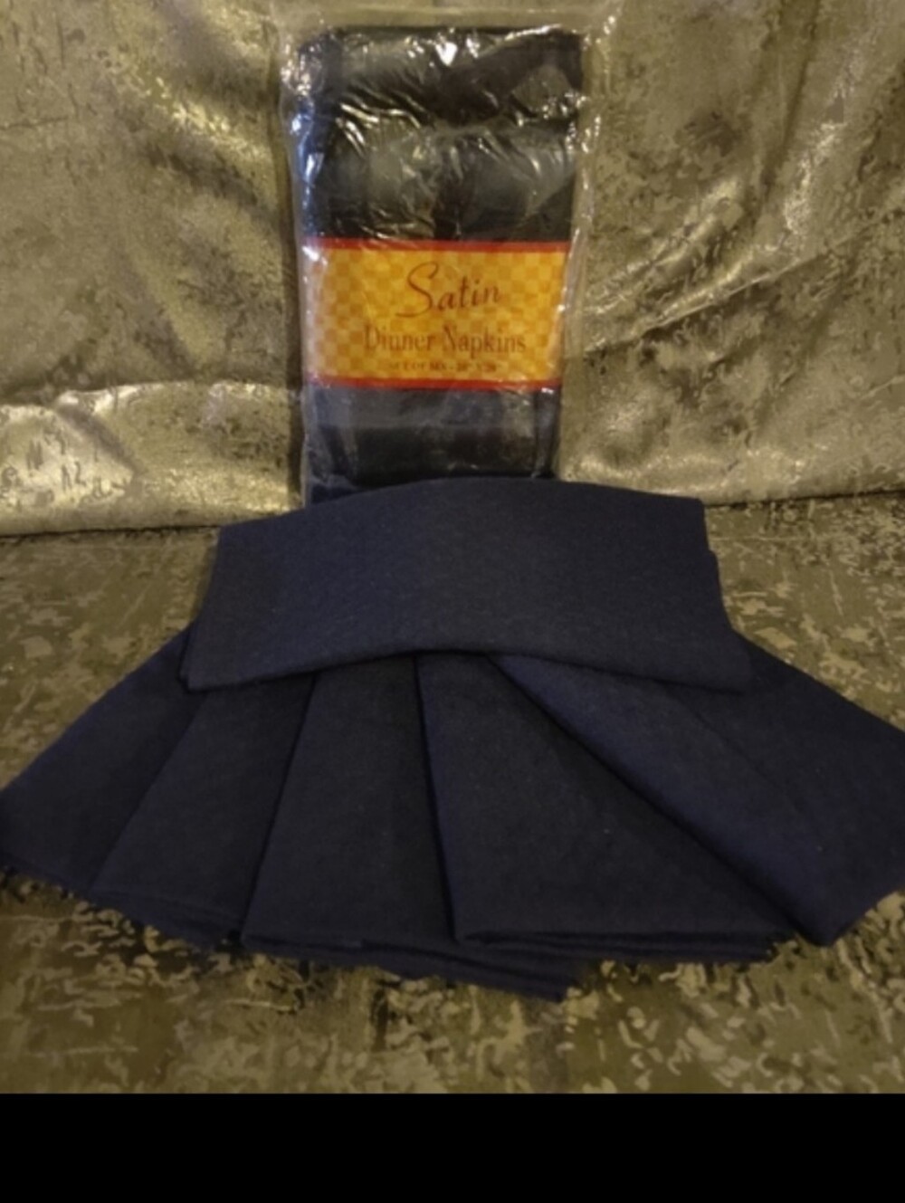 NEW,  Satin Set Of 12 Navy Dinner Fabric Napkins. Size 20" x 20"